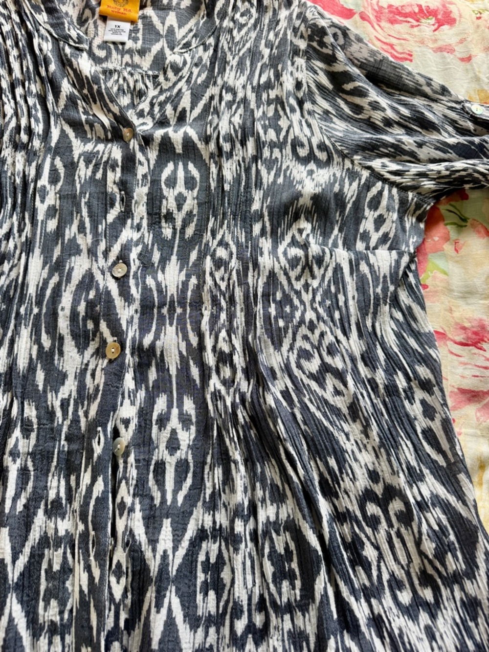 Ruby Rd. Ikat Button-Front Tunic in Gray and White - Picture 10 of 13